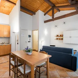 Flats4rent Silvia Italia
